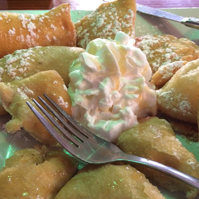 Sopapillas, Acapulco Café, Fort Morgan, Colo.