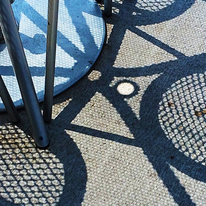 Steak 'n Shake table and chairs no. 3